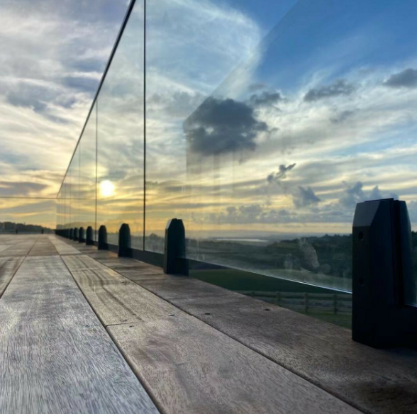 Why Hire The Best Glass Suppliers Christchurch For Your Home